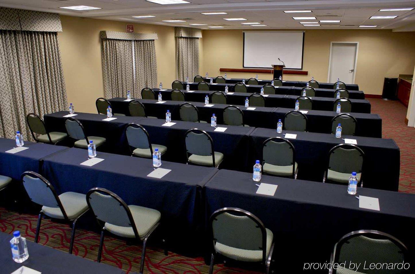 Hampton Inn&Suites Camarillo Facilidades foto