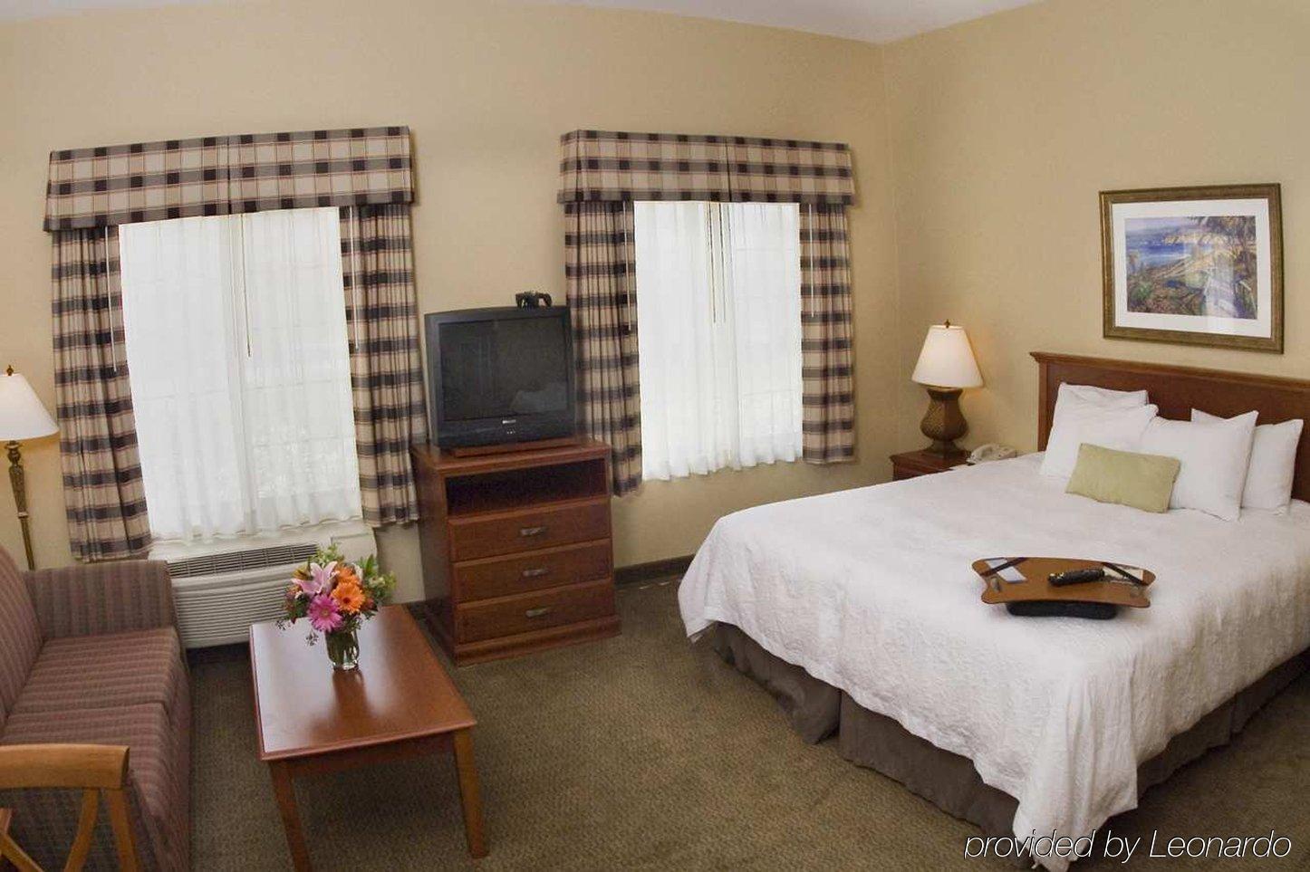 Hampton Inn&Suites Camarillo Habitación foto